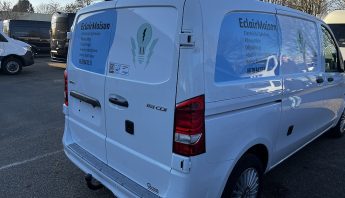 marquage véhicule - éclair maison